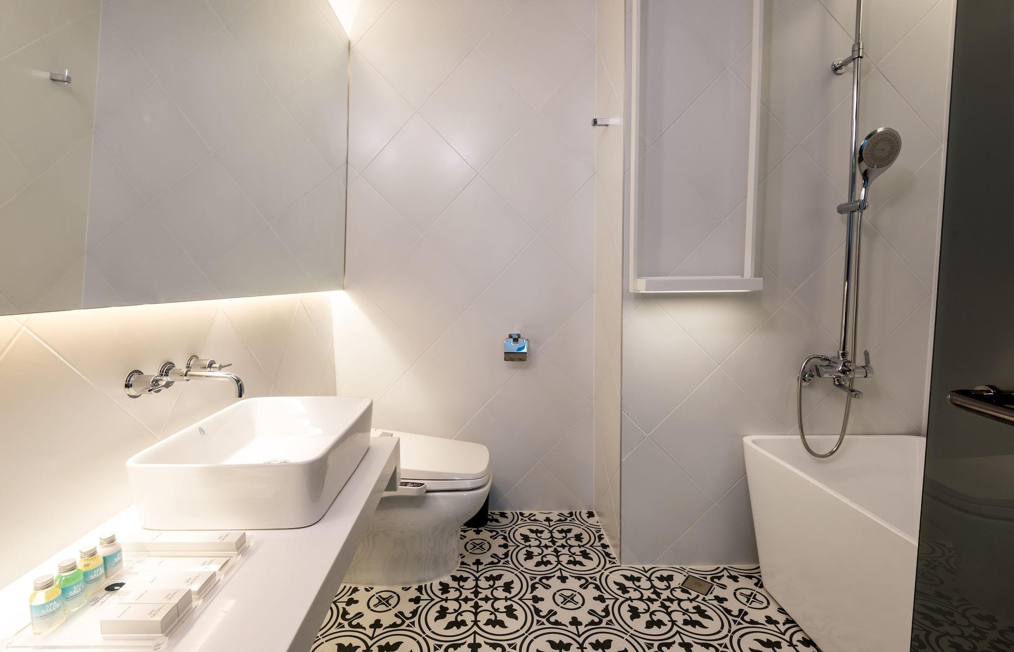 Hotel The Designers Lyj Gangnam Premier Сеул Екстериор снимка