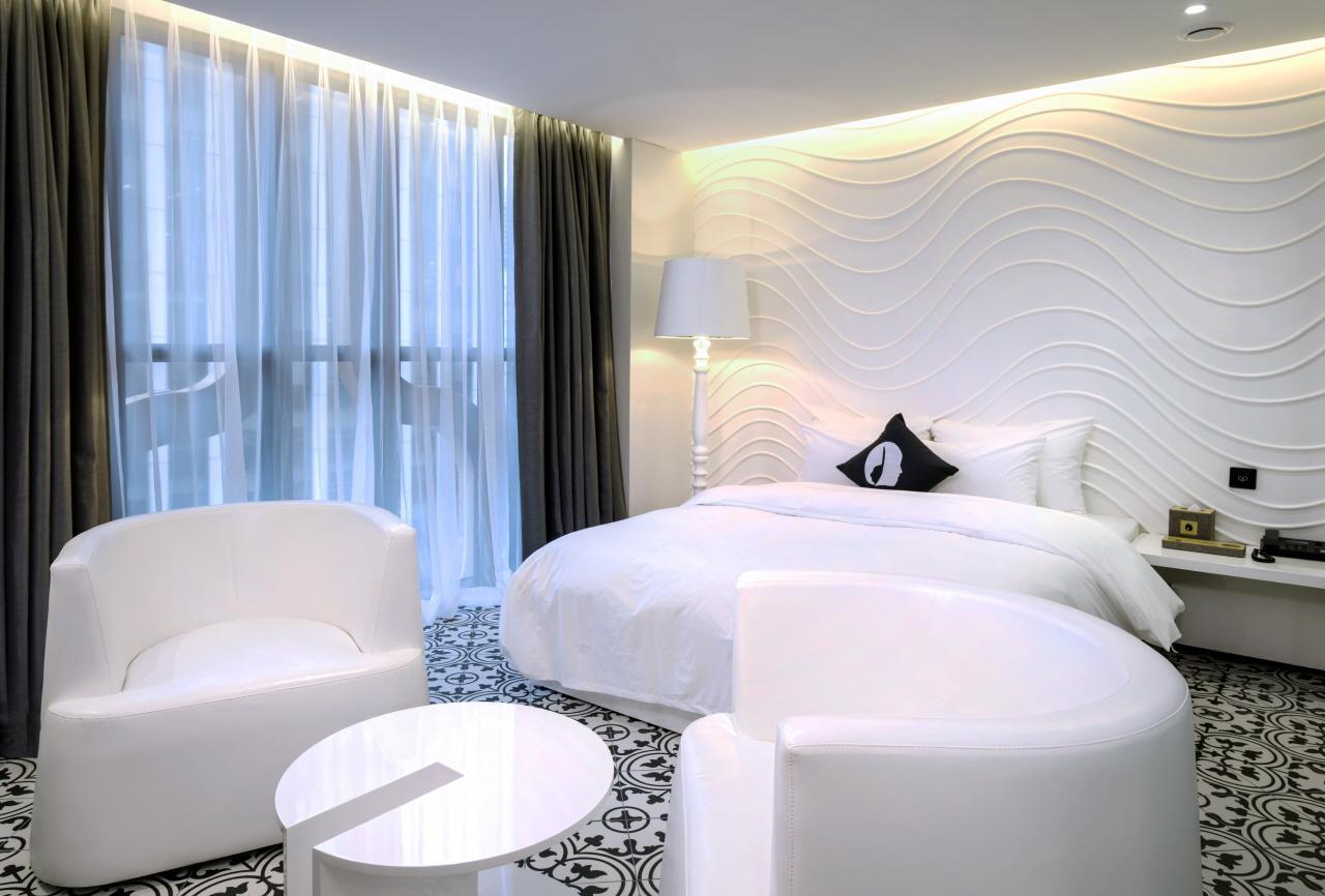 Hotel The Designers Lyj Gangnam Premier Сеул Екстериор снимка