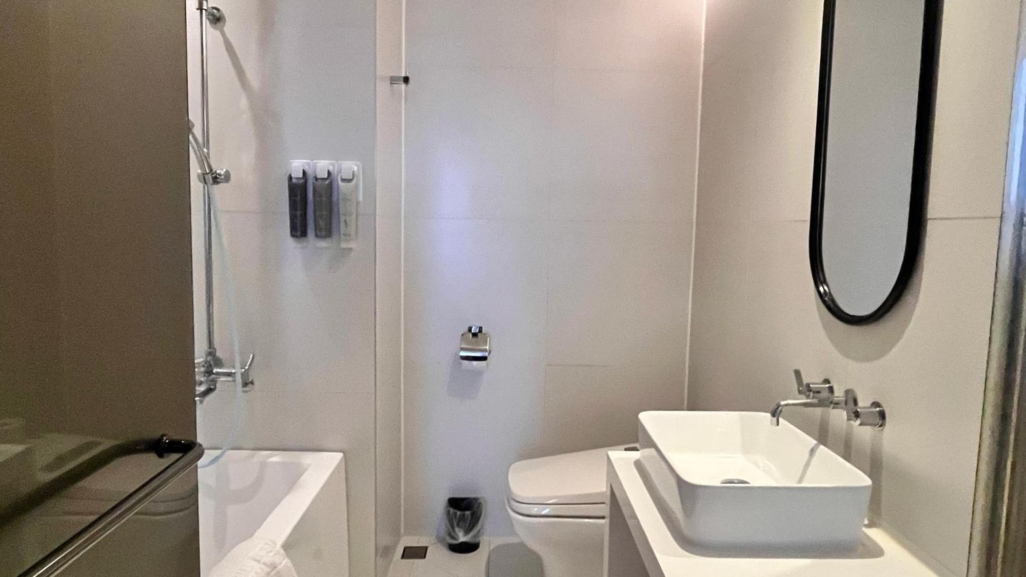 Hotel The Designers Lyj Gangnam Premier Сеул Екстериор снимка