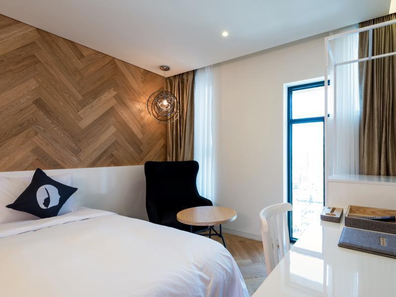 Hotel The Designers Lyj Gangnam Premier Сеул Екстериор снимка